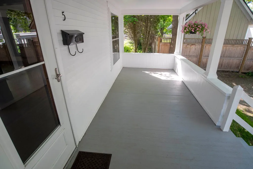5 Vine Street Montpelier VT 05602