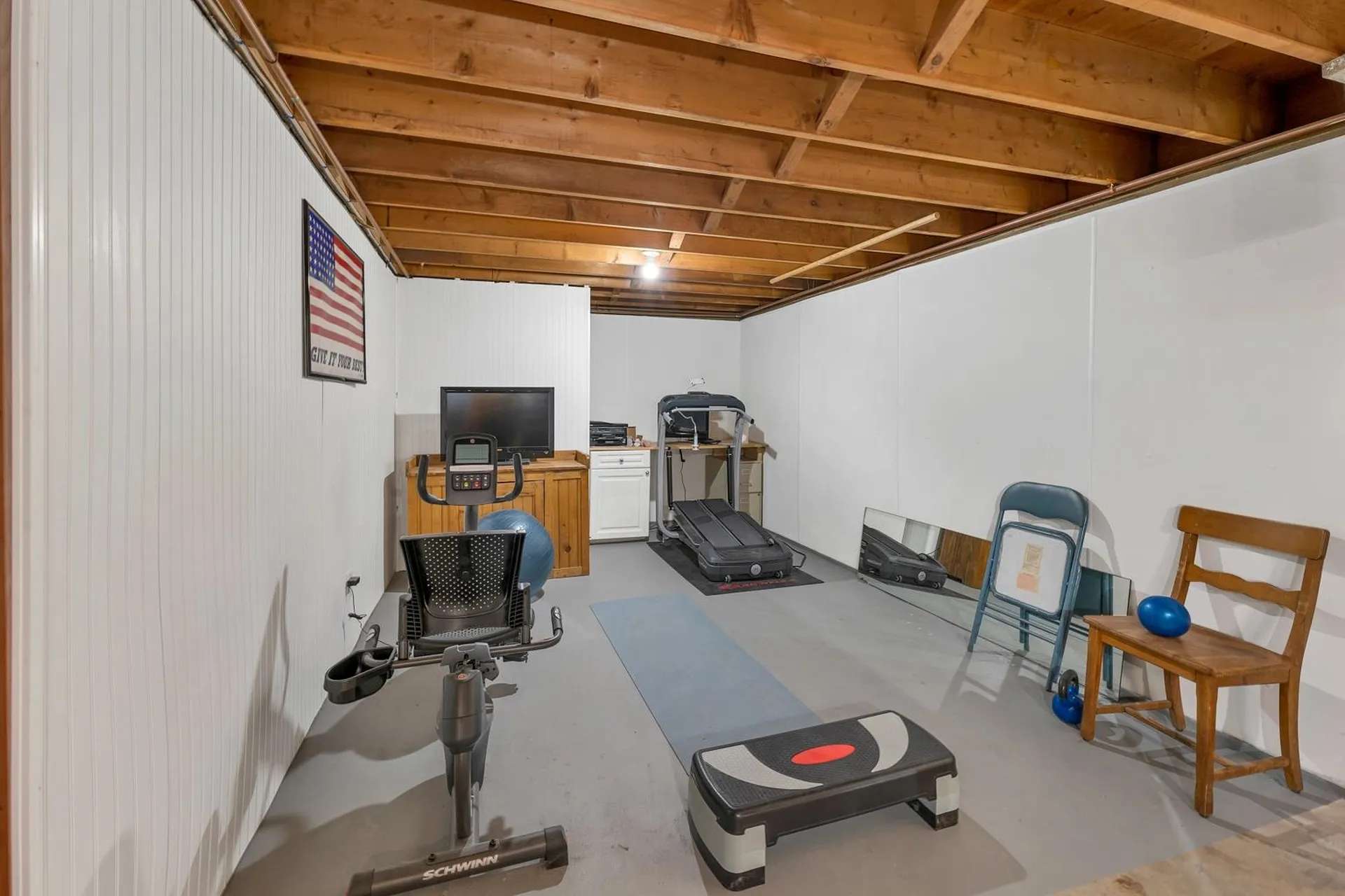 18 Forest Road Wolfeboro NH 03894