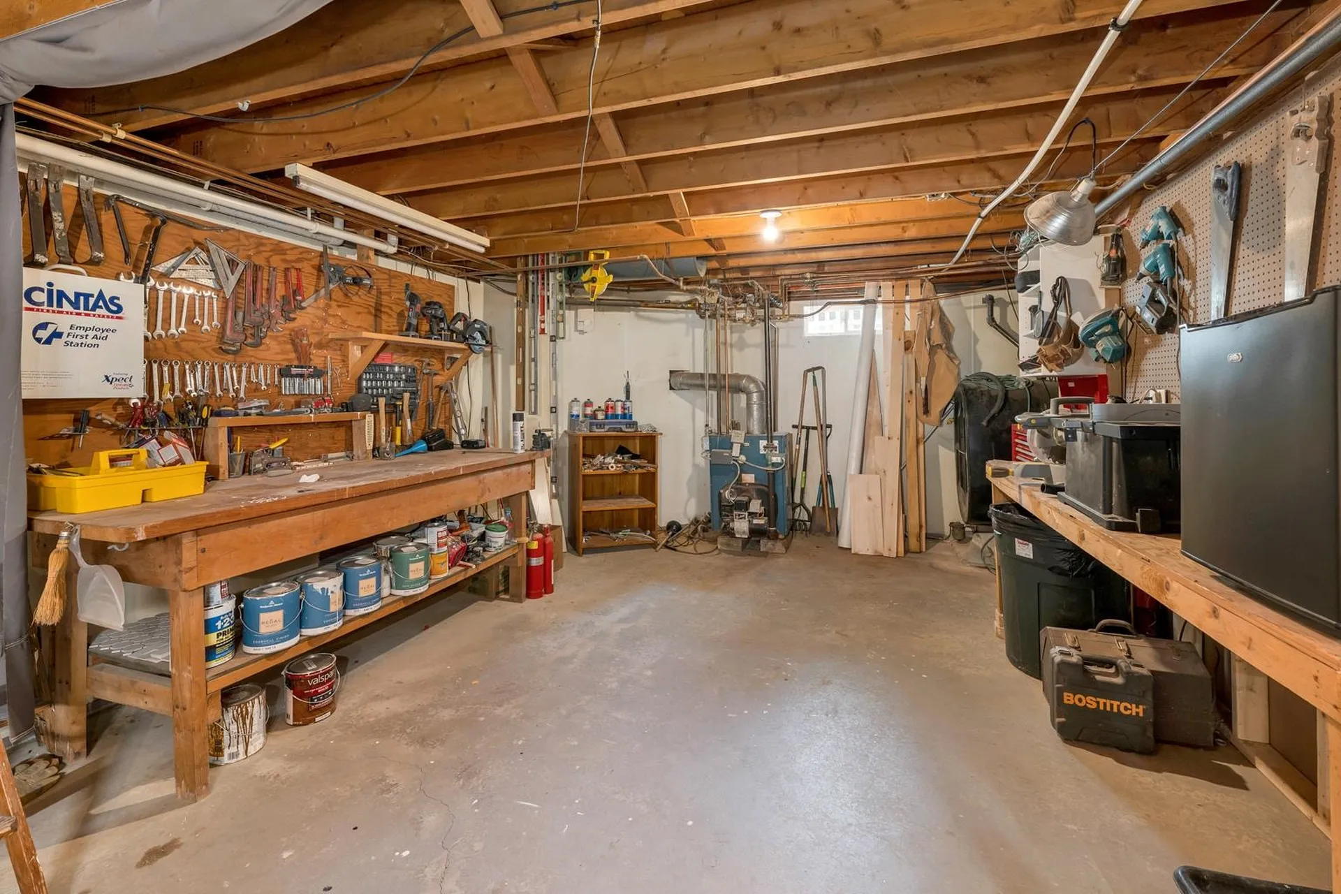 18 Forest Road Wolfeboro NH 03894