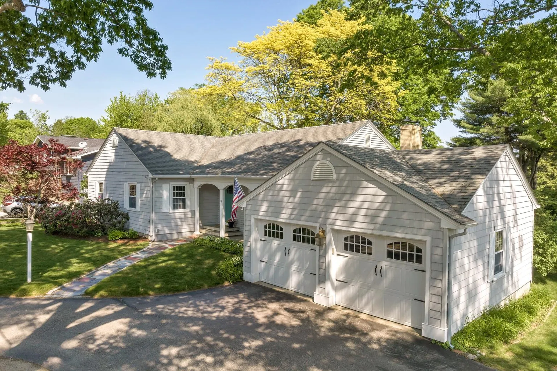 18 Forest Road Wolfeboro NH 03894