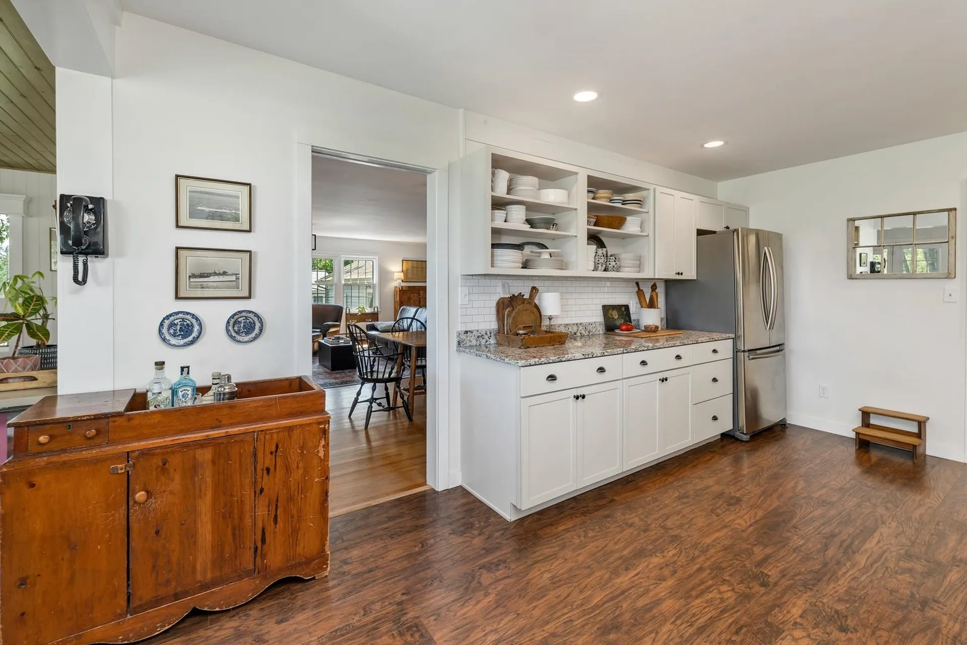 18 Forest Road Wolfeboro NH 03894
