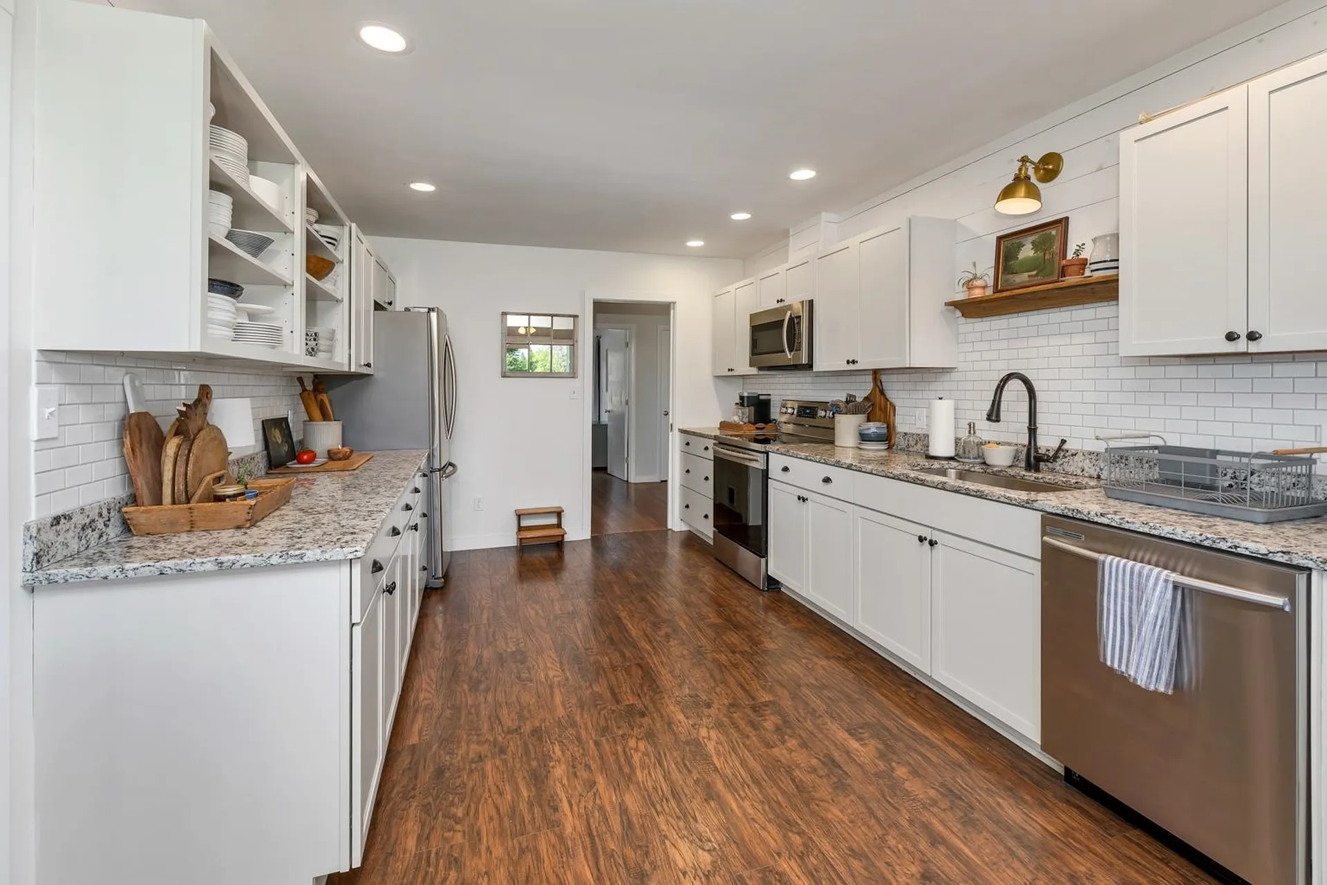 18 Forest Road Wolfeboro NH 03894