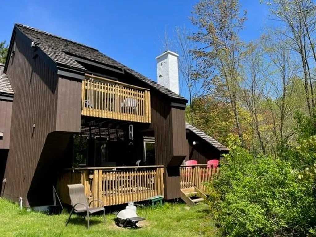 4612 Battleground Road Fayston VT 05673