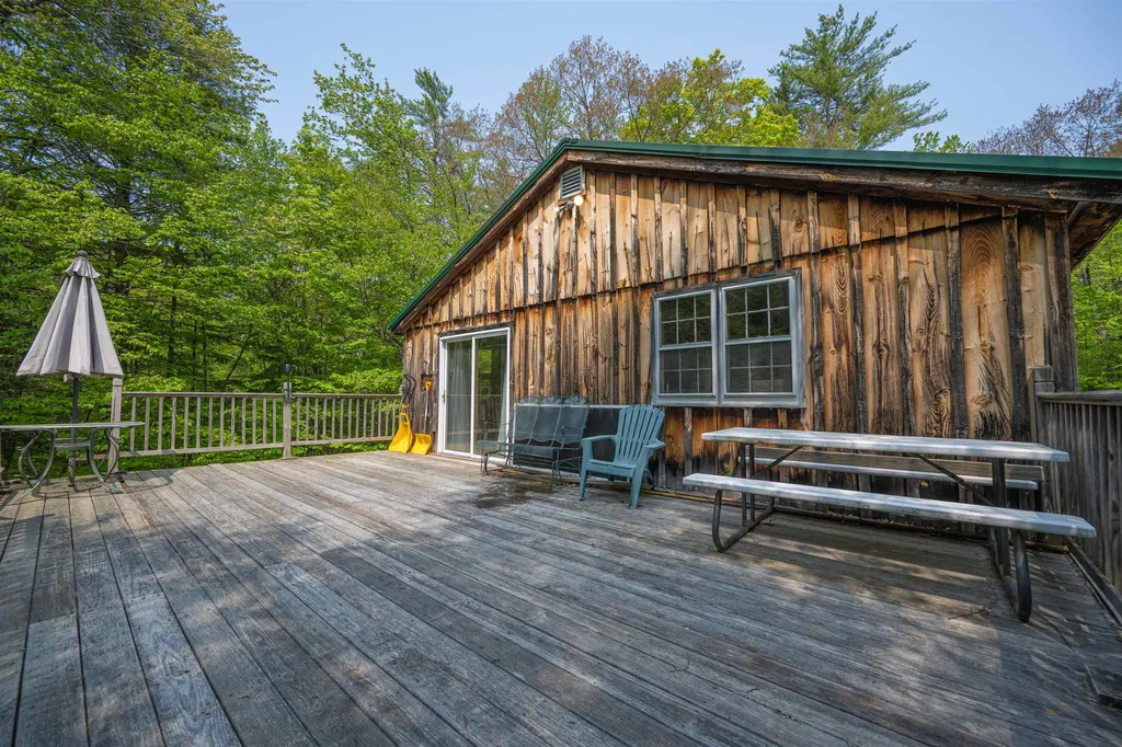 16 Falls Road Deering NH 03244