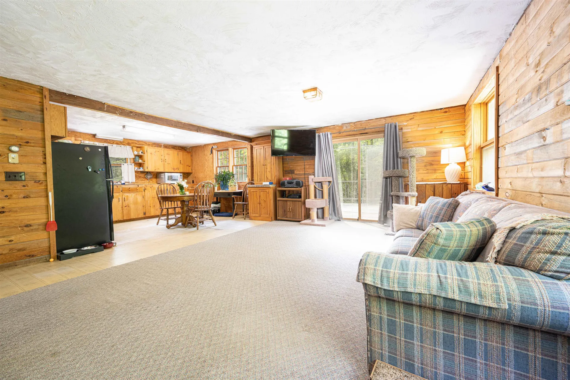 16 Falls Road Deering NH 03244