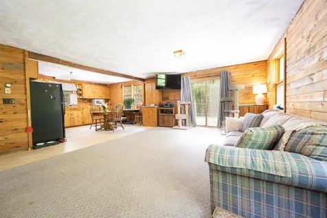 16 Falls Road Deering NH 03244
