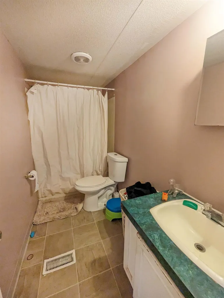 20 Starlight Lane Canaan NH 03741