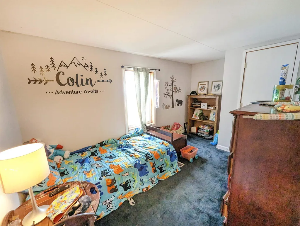 20 Starlight Lane Canaan NH 03741