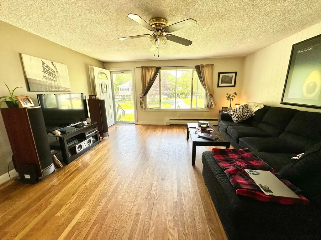 5-7 Meadow Lane Salem NH 03079