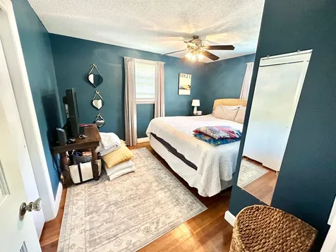 5-7 Meadow Lane Salem NH 03079