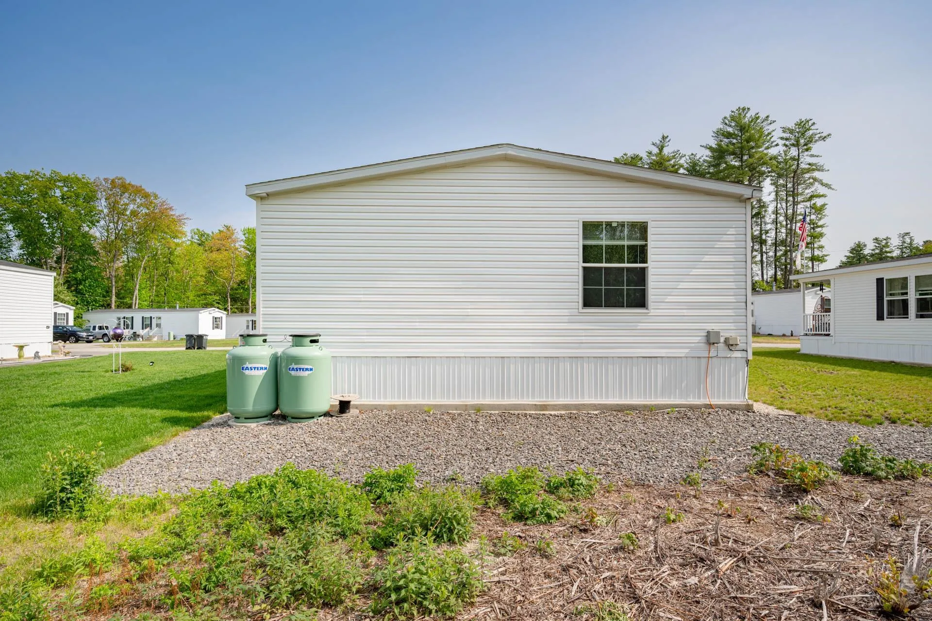 11 Atlas Place Derry NH 03038