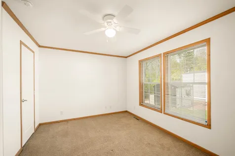 11 Atlas Place Derry NH 03038