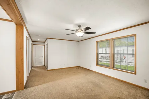 11 Atlas Place Derry NH 03038