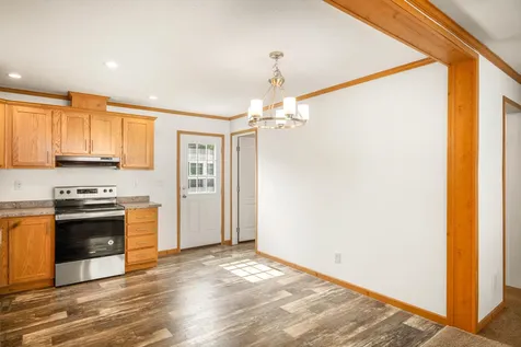 11 Atlas Place Derry NH 03038