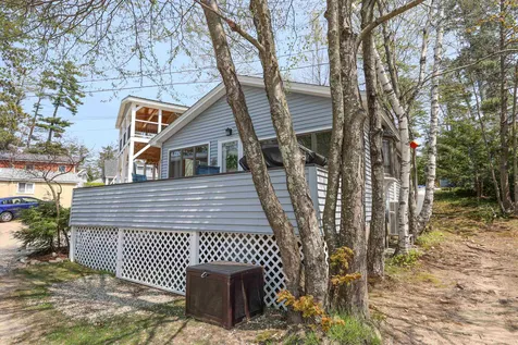 2 Horseshoe Court Gilford NH 03249