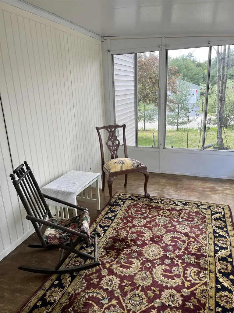 12 Glen Way Newport NH 03773