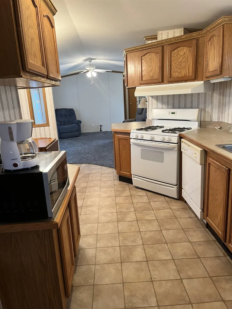 12 Glen Way Newport NH 03773