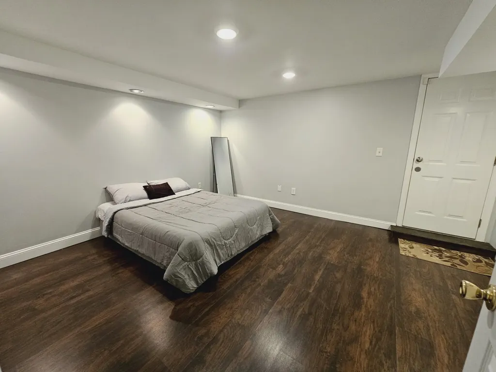 14 Frenette Drive Hudson NH 03051