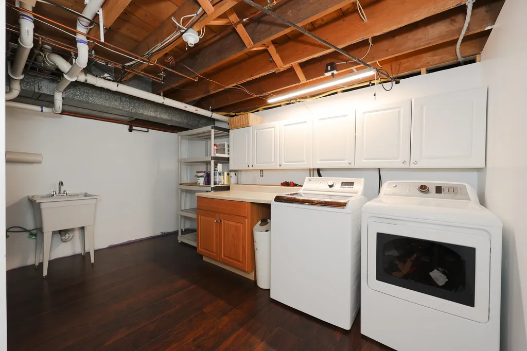 14 Frenette Drive Hudson NH 03051