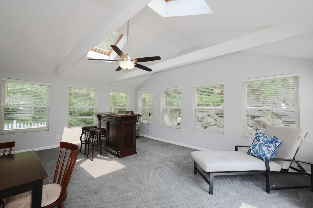 14 Frenette Drive Hudson NH 03051
