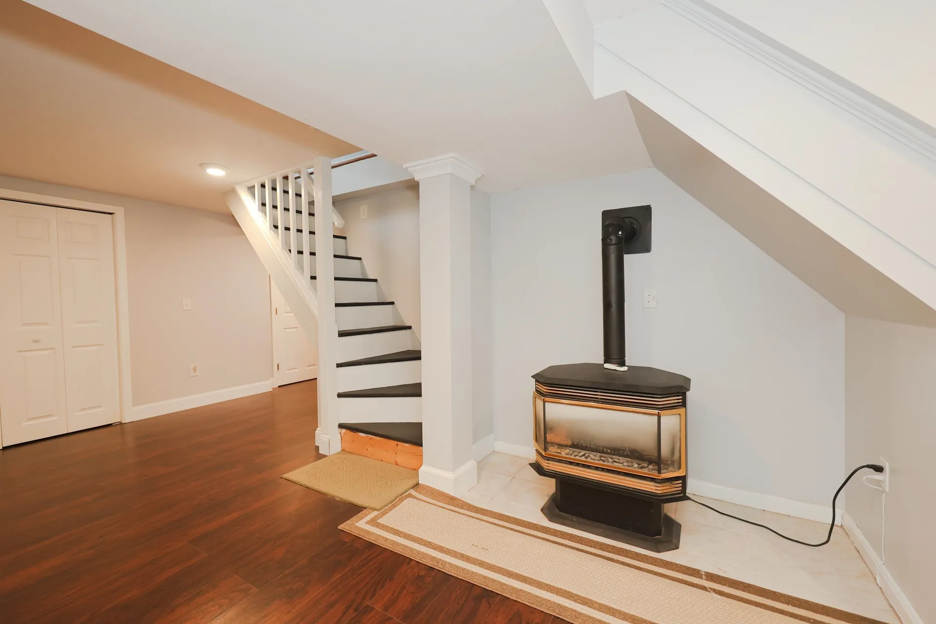 14 Frenette Drive Hudson NH 03051