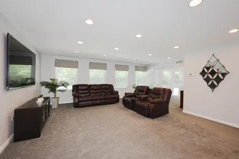 14 Frenette Drive Hudson NH 03051