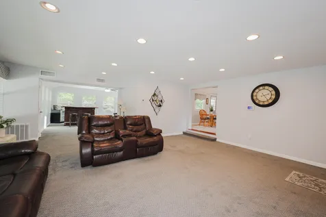 14 Frenette Drive Hudson NH 03051