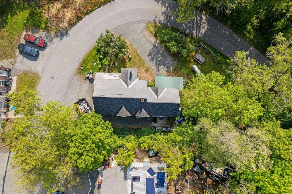 131 Depot Street Hartford VT 05088-0393