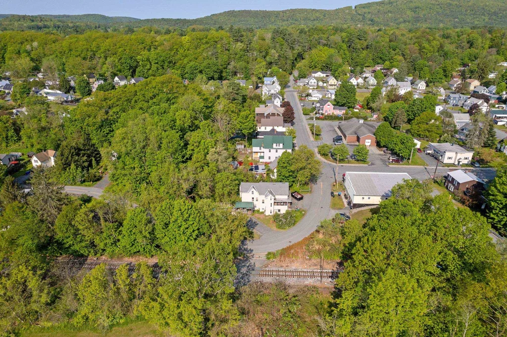 131 Depot Street Hartford VT 05088-0393