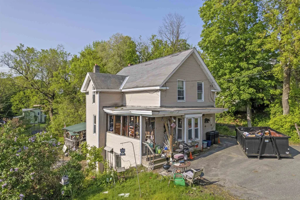 131 Depot Street Hartford VT 05088-0393