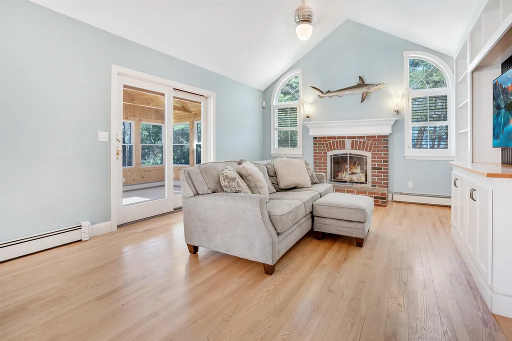 21 Westridge Drive Hampton NH 03842