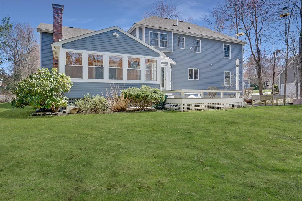 21 Westridge Drive Hampton NH 03842