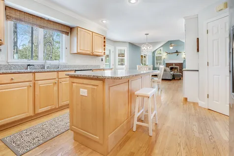 21 Westridge Drive Hampton NH 03842