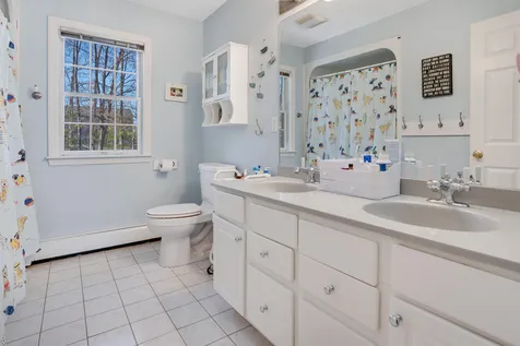 21 Westridge Drive Hampton NH 03842