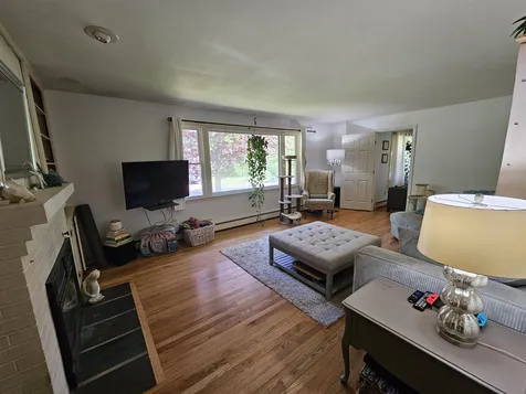 2 Hampshire Avenue Durham NH 03824