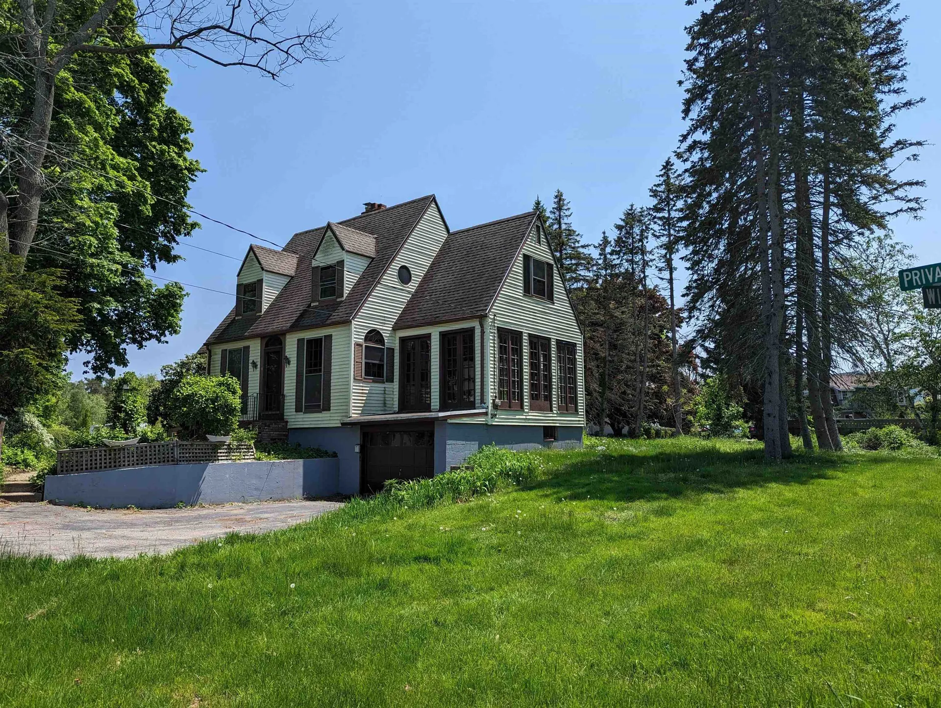 11 Fairview Drive Portsmouth NH 03801