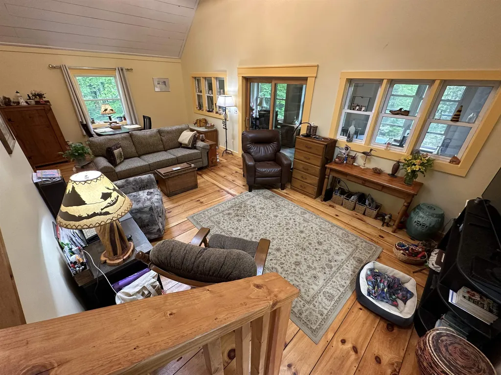 63 Stagecoach Road Barrington NH 03825