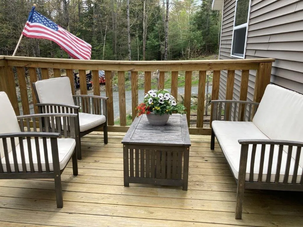 45 Eringlen Way Canaan NH 03741