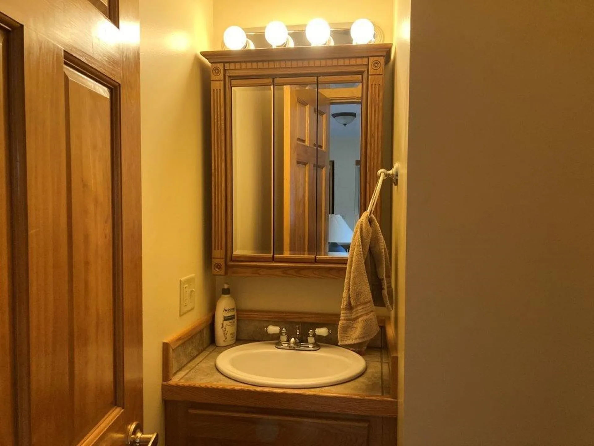 45 Eringlen Way Canaan NH 03741
