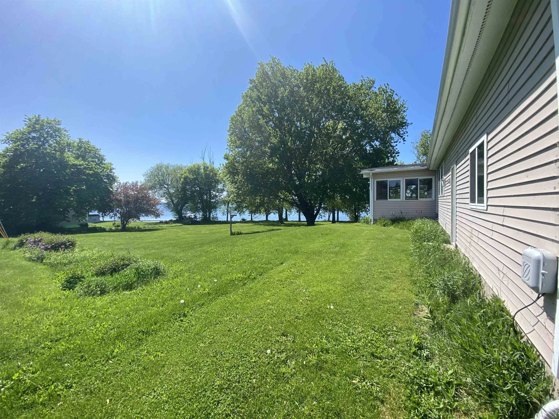 17 Drawbridge Lane Grand Isle VT 05458