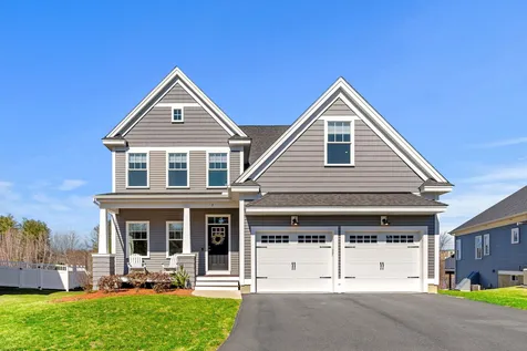 7 Catesby Lane Londonderry NH 03053