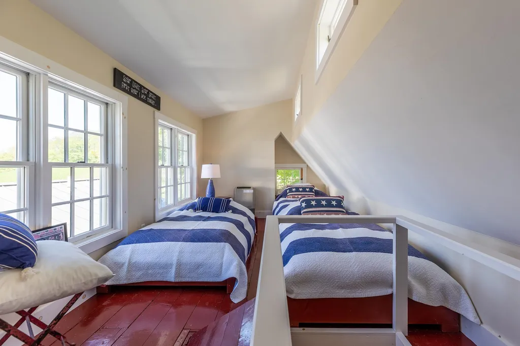 170 Grove Hill Road Woodstock VT 05091