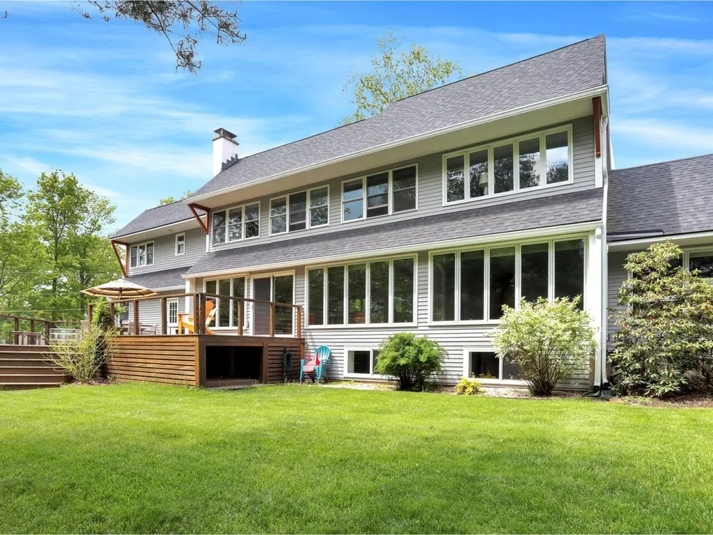 21 General Greene Road Shelburne VT 05482