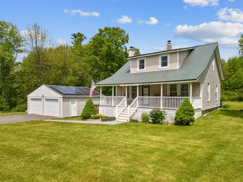 755 Chester Road Auburn NH 03032