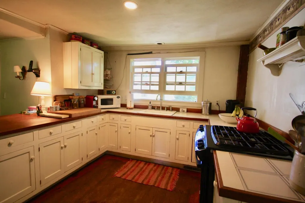 136 Walker Hill Road Barnard VT 05031