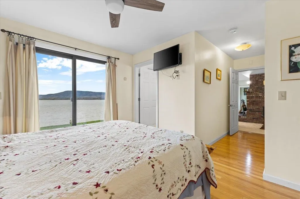 239 Goose Bay Drive Bridport VT 05734