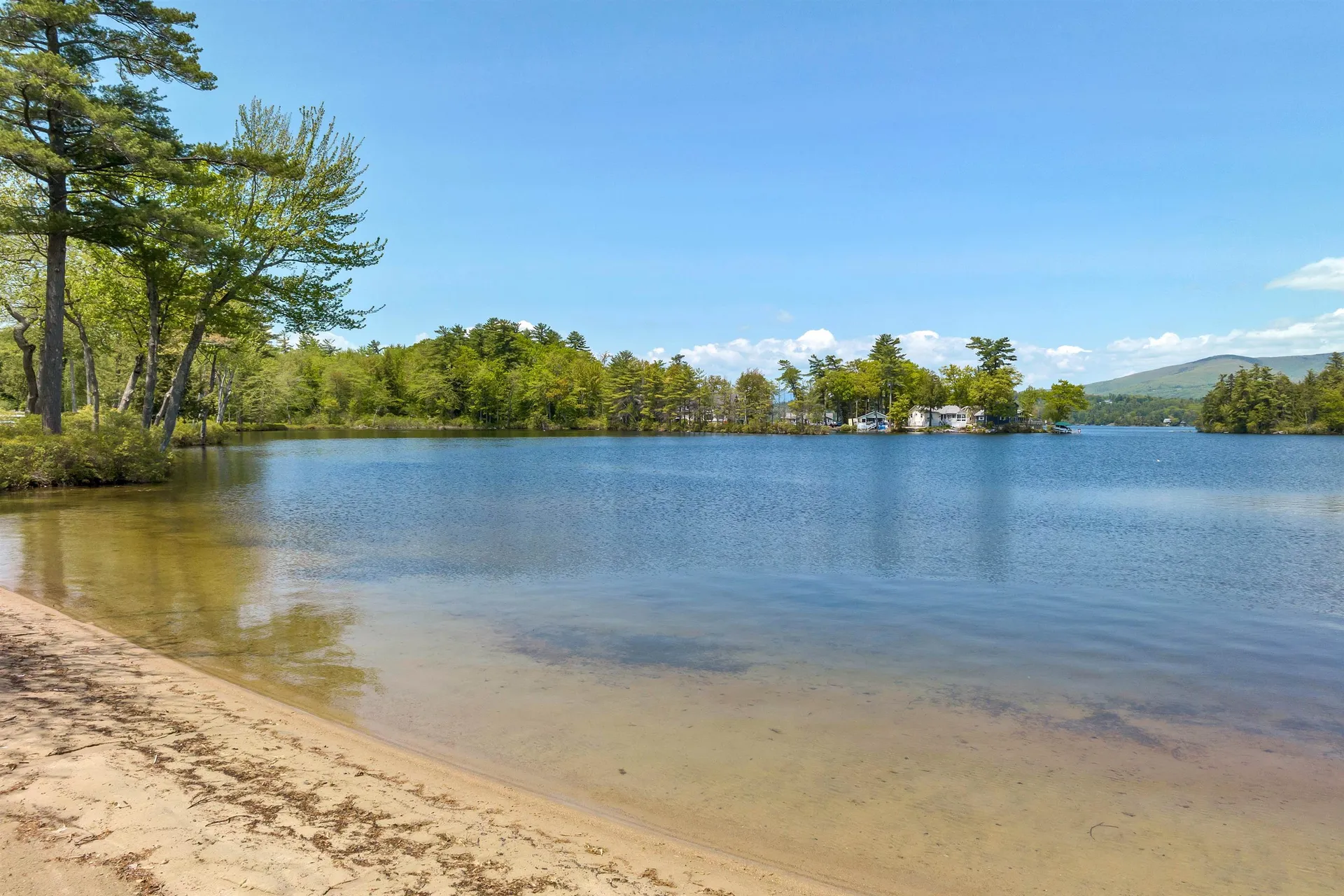 368 Winaukee Road Moultonborough NH 03254