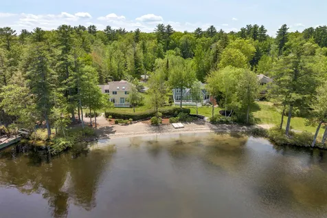 368 Winaukee Road Moultonborough NH 03254