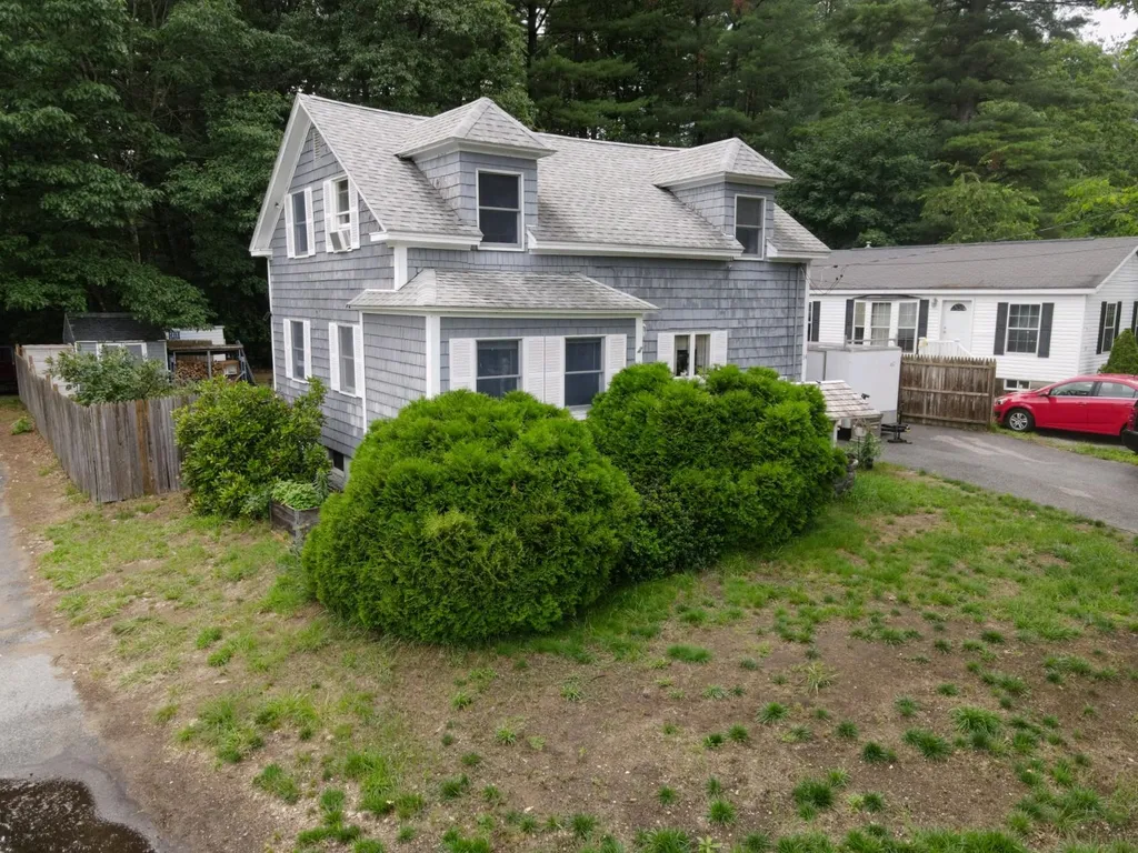 14 Wells Avenue Salem NH 03079