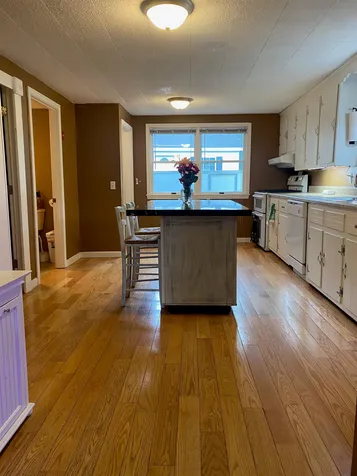 14 Wells Avenue Salem NH 03079
